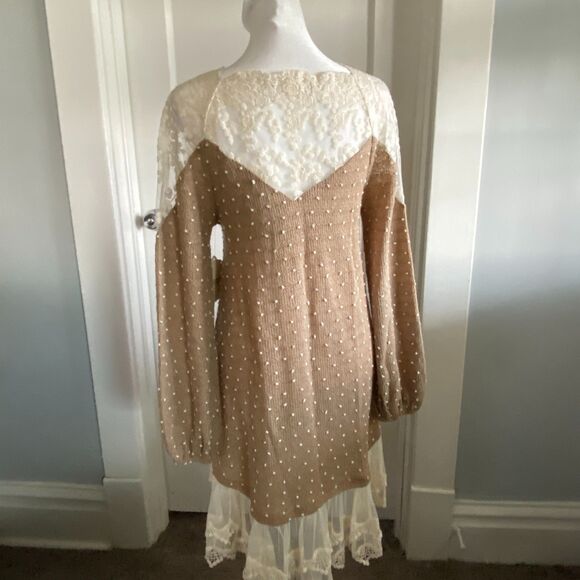 Altar'd State Light Brown and Ivory Lace Tunic sz S Cottagecore Peasant Granola - Picture 7 of 11